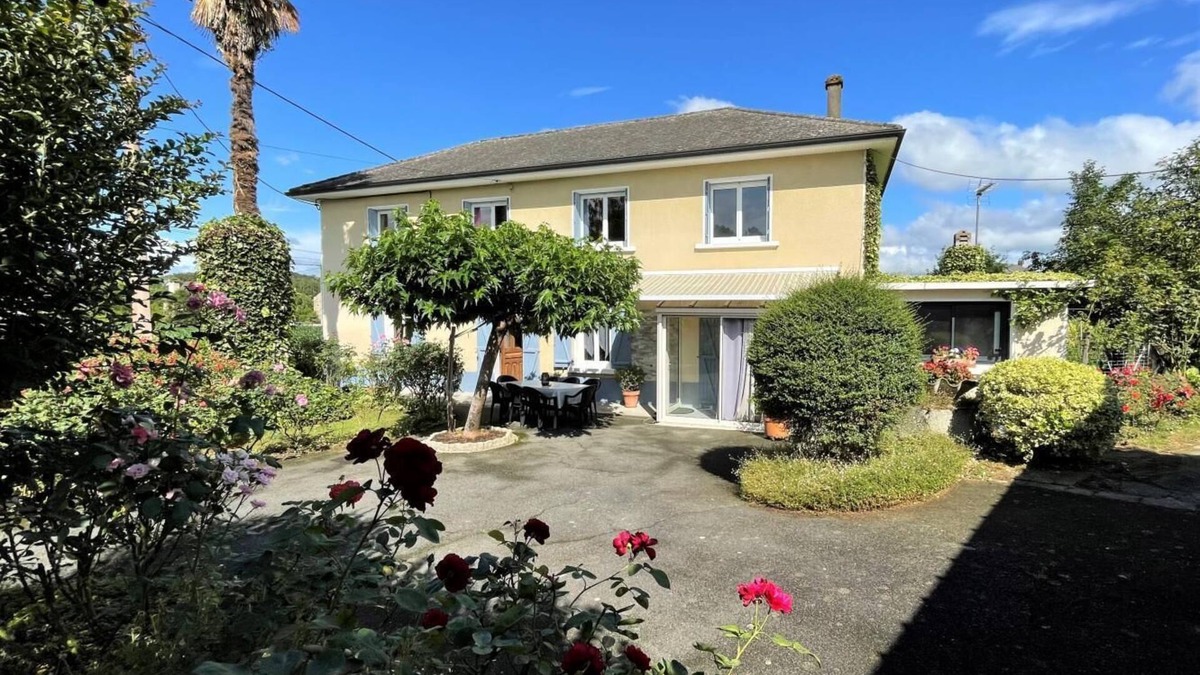 Asson House | Chez Hurou - Asson - Gîte