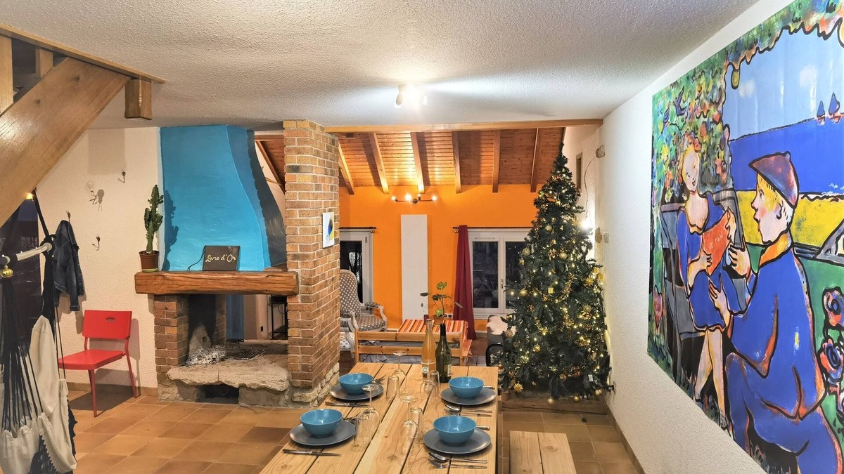 Arbois House | CHEZ INES - LOFT 2 to 8 persons