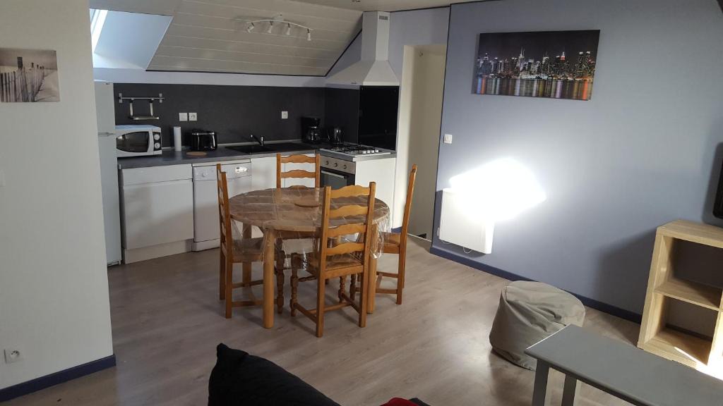 Balleroy Apartment | Chez Jo et Anne-Marie