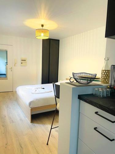 Chartres Apartment | Chez Léo