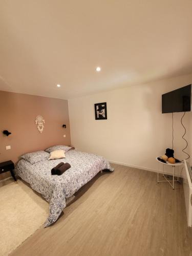 Onet-le-Chateau Apartment | Chez LouLou, cocon paisible
