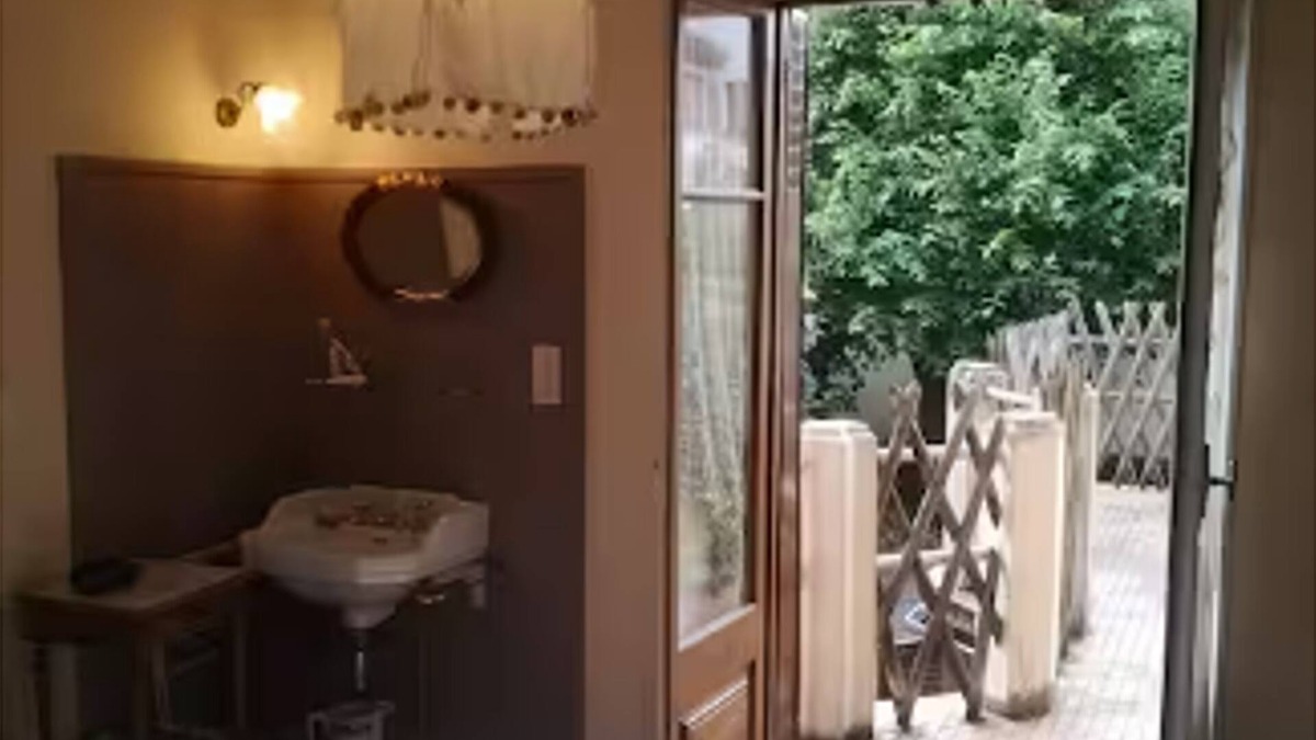 Charavines House | Chez Mamine, village house with garden