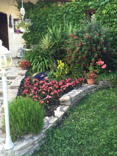 Entressen Bed & Breakfast | Chez Marydidou : Chambres d'hôtes