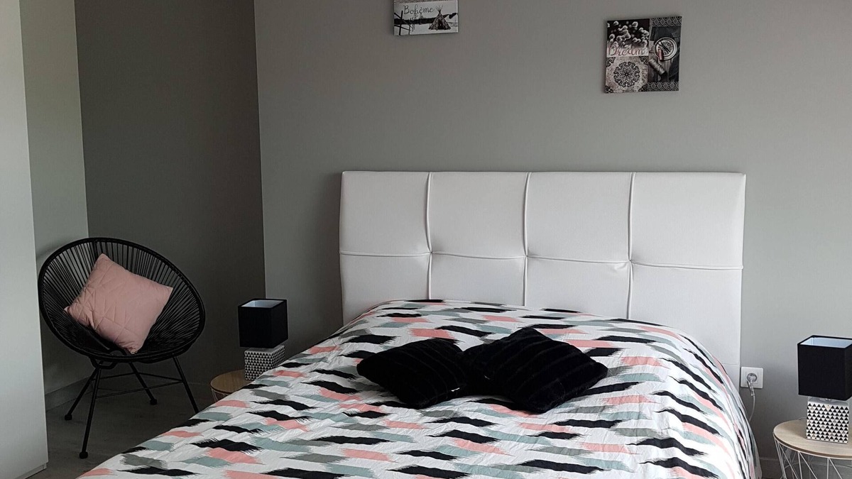 Theneuil House | Chez Onna Bed and Breakfast