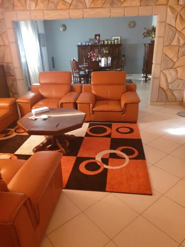 St. Louis House | Chez Ousmane Fall ASECNA