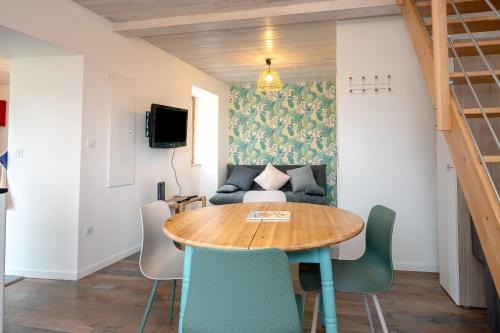 Saint-Maurice-de-Rotherens Apartment | Chez Pierre et Germaine