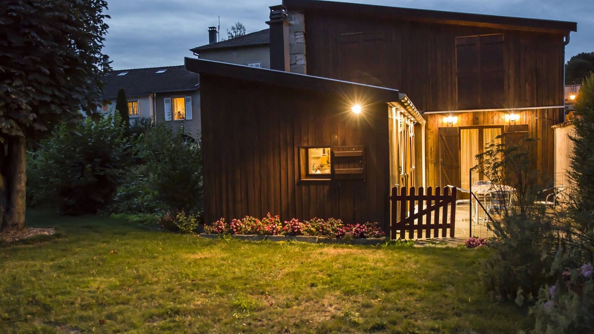 Remoncourt House | Chez Pierre