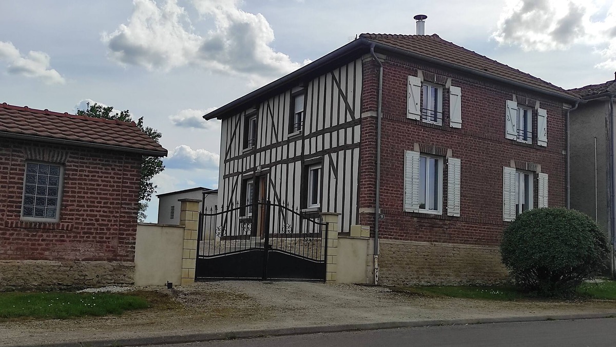 Rives Dervoises House | Chez Suzanne - Maison à la Campagne 2-8 Pers