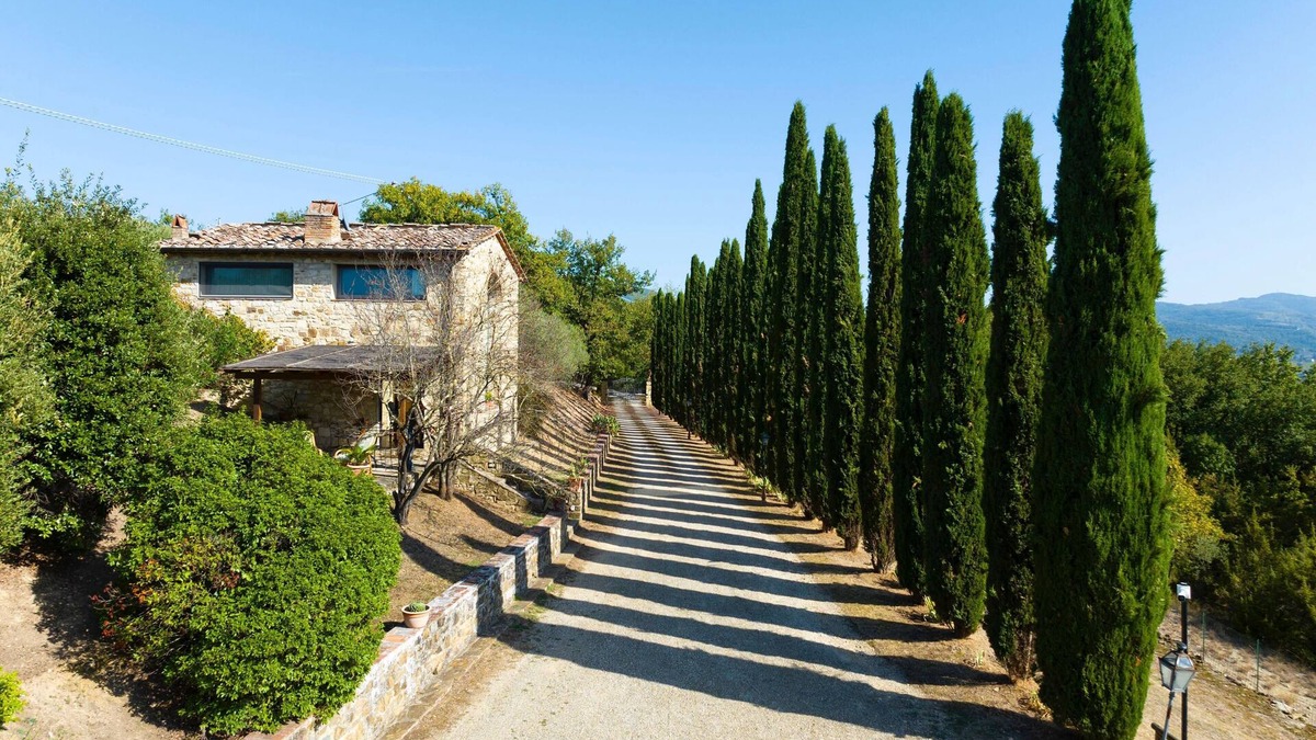 Greve in Chianti House | Chianti estate in a magical setting just south of Florence
