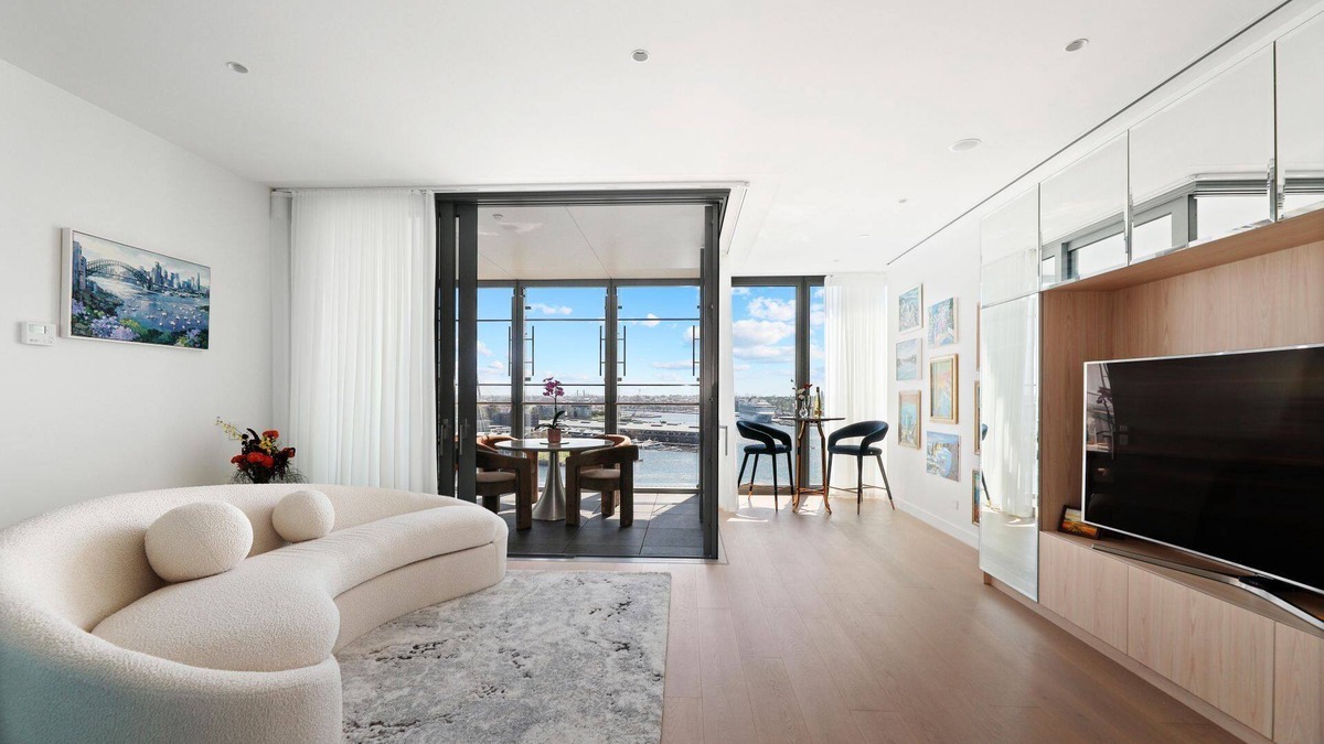 Millers Point Apartment | Chic 1-bedroom apartment with WiFi, fitness room in vibrant Barangaroo