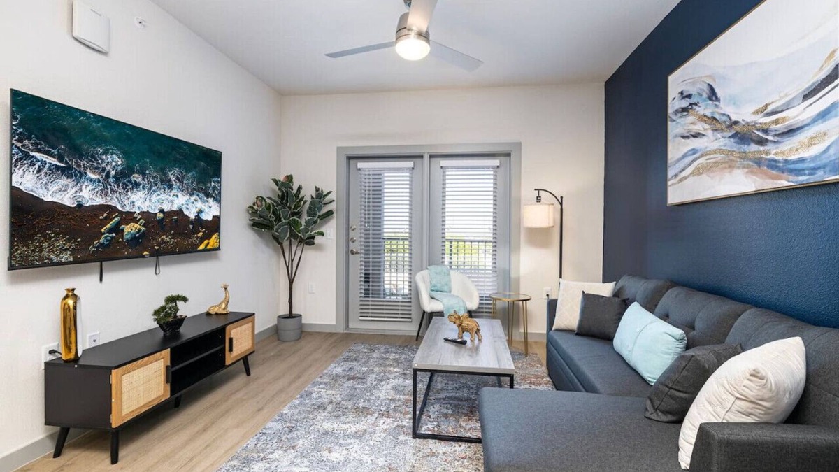 Lewisville Apartment | Chic 1BR Getaway w/Pool, Gym & Work-Ready Space