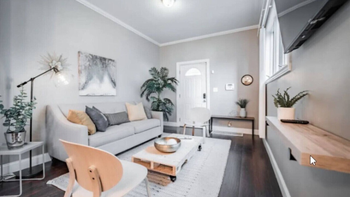 Near Northside House | Chic 1BR Retreat with Sofa Bed, Free Parking
