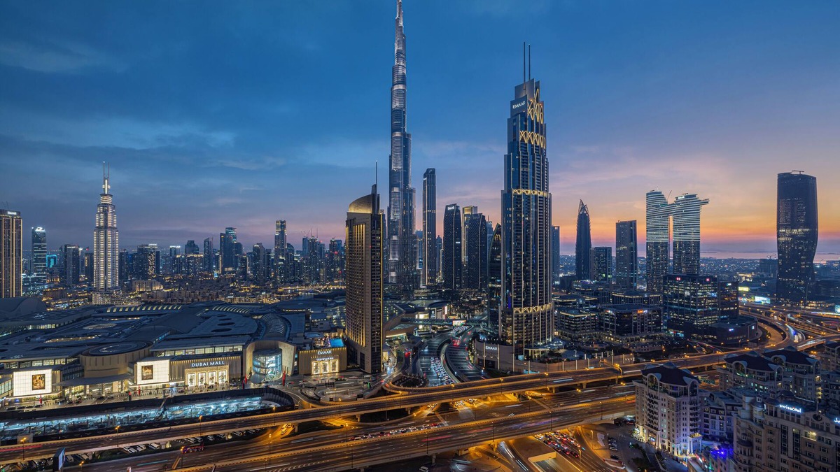 Bur Dubai Apartment | Chic 2-bed apartment with Full Burj View in vibrant Dubai - WiFi and AC incl.