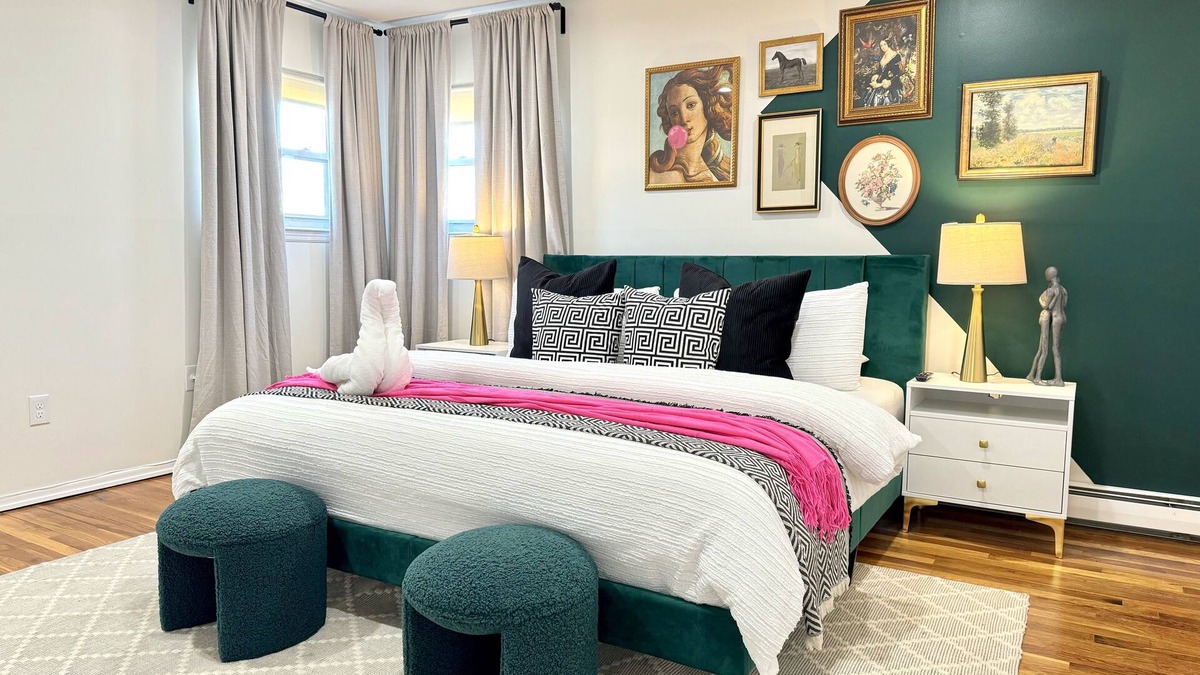 West Hempstead Apartment | Chic 2-Bed Apt Free Wi-Fi/King Bed/Parking & Mid-Century Charm