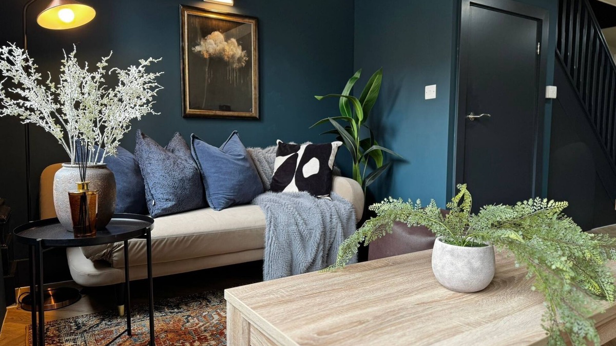 Leeds City Center Apartment | Chic 2-bed loft, Central Leeds