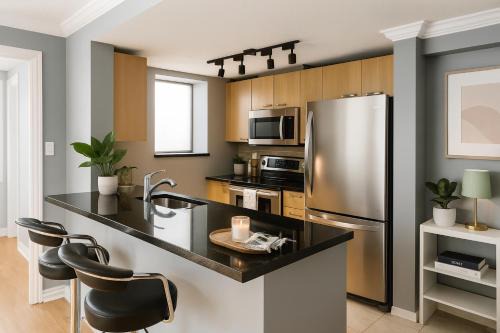 Coal Harbour Apartment | Chic 2-Bedroom Condo for Modern Living