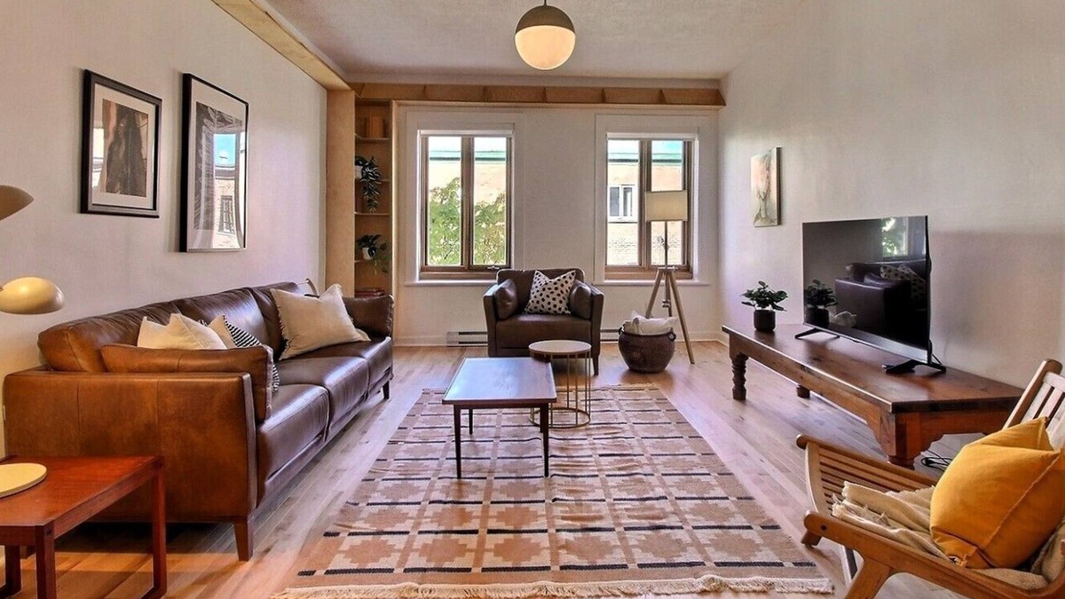 Saint-Jean Street House | Chic 2-bedroom in trendy corner with terrace & king bed
