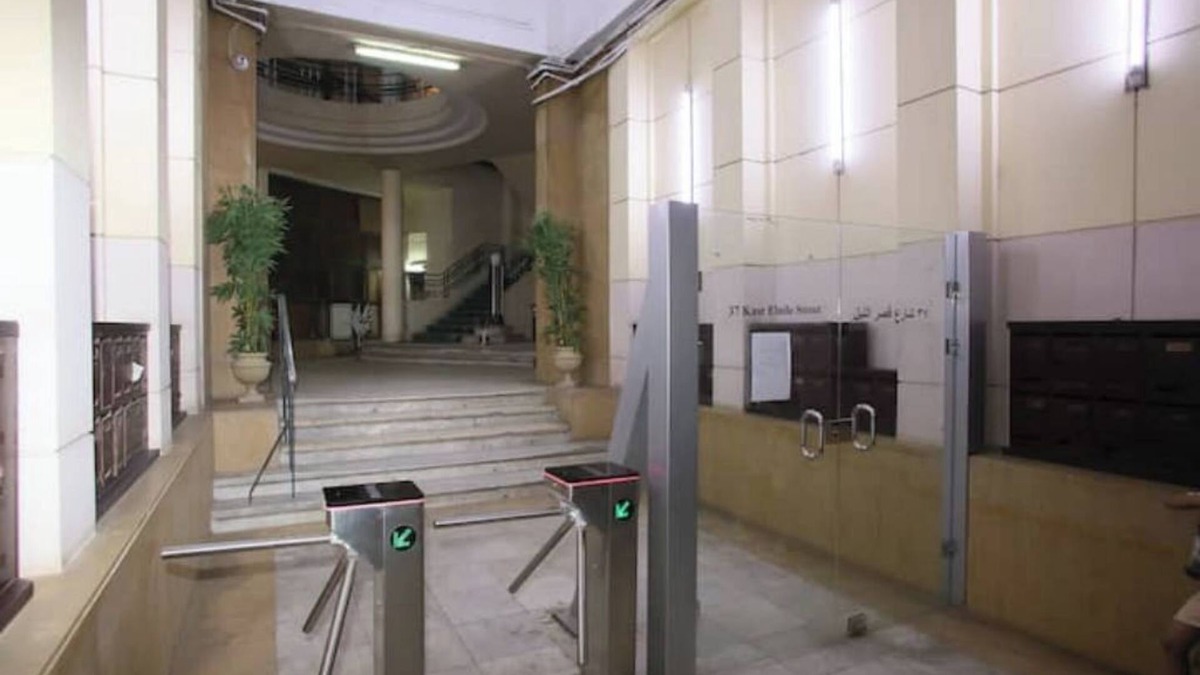 Downtown Cairo Apartment | Chic 4BR Apt in Downtown - Royal 5