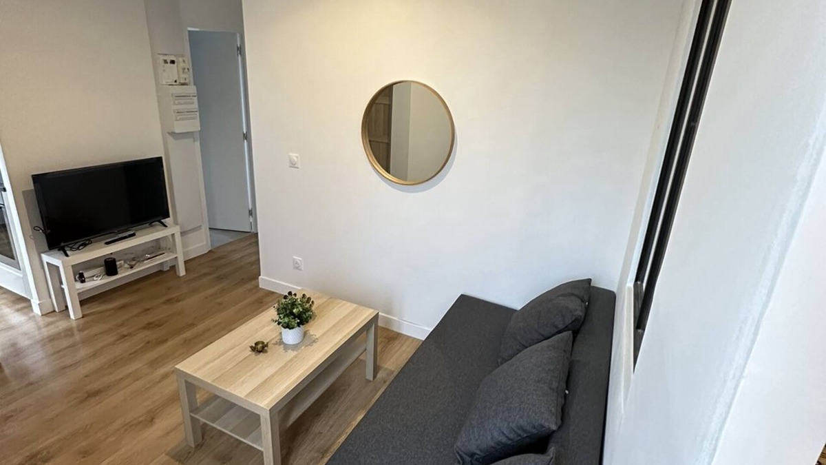Chatillon Apartment | Chic and modern apartment