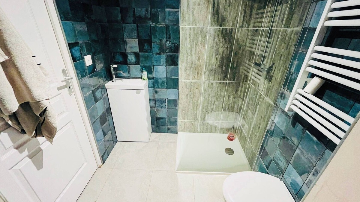 Tremblay-en-France Apartment | Chic and peaceful at only 10 mins from Charles de Gaulle Airport