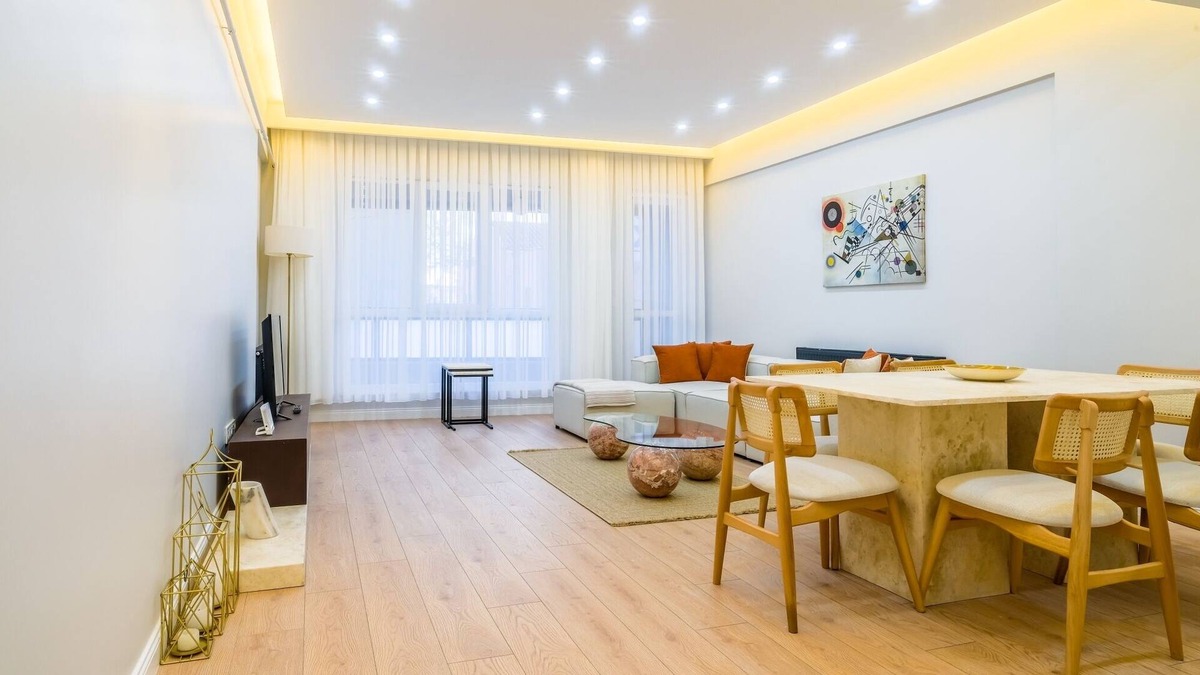 Beyoglu Apartment | Chic and Spacious Flat Near Golden Horn in Beyoglu