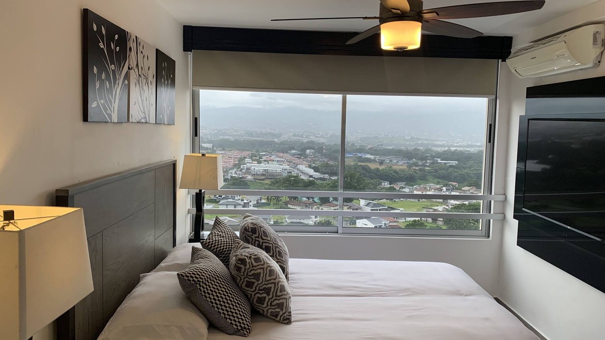 Heredia Apartment | Chic APT amazing views near airport and downtown