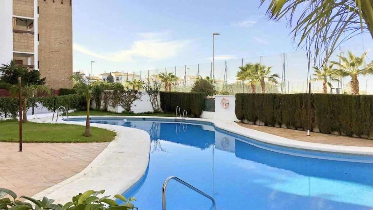 Norte Apartment | Chic Apt by Playa Granada