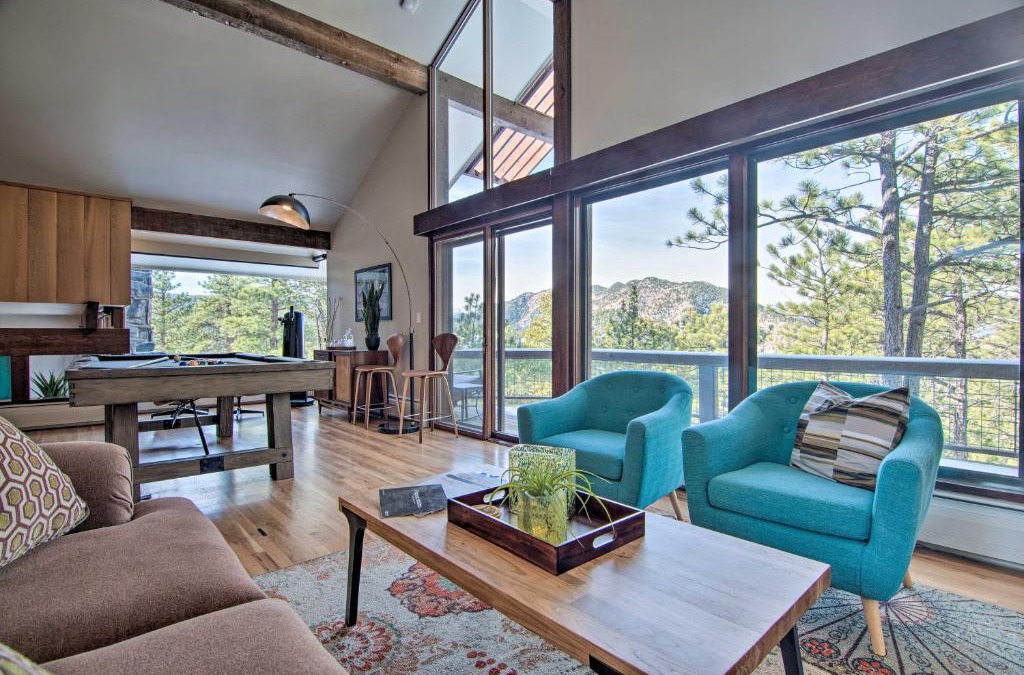 Boulder House | Chic Boulder Mountain Home with Hot Tub and Views