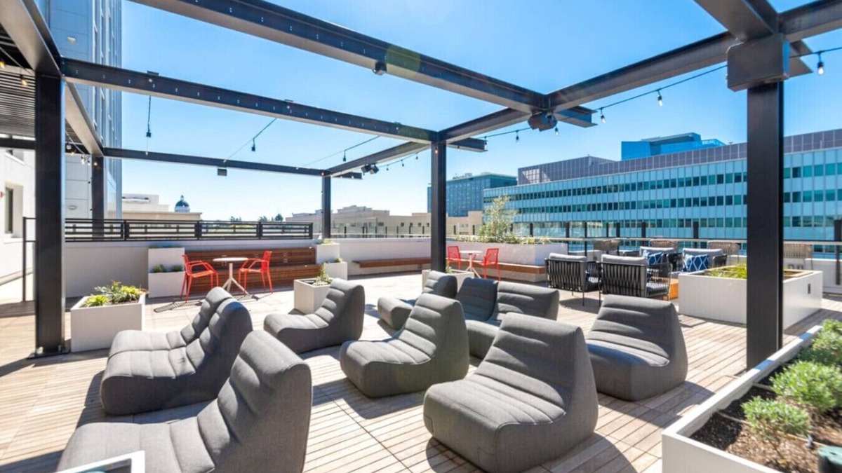 Downtown Sacramento Apartment | Chic Central City Suite