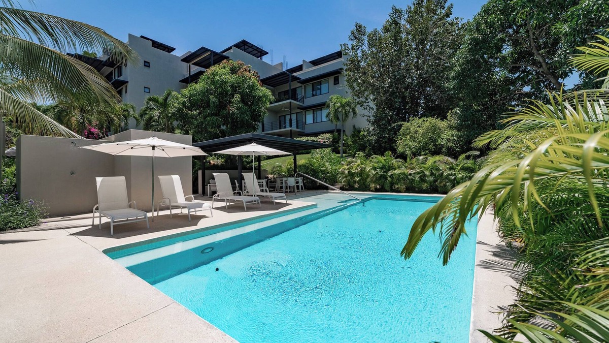 P Chahue Condo | Chic Central Living: 1-Bedroom Condo Rental in Prime Location
