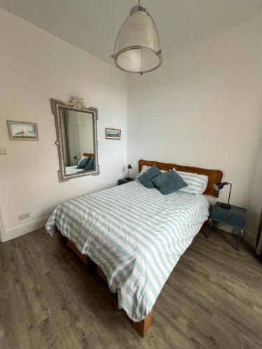 Bexhill-on-Sea Apartment | Chic Coastal Apartment