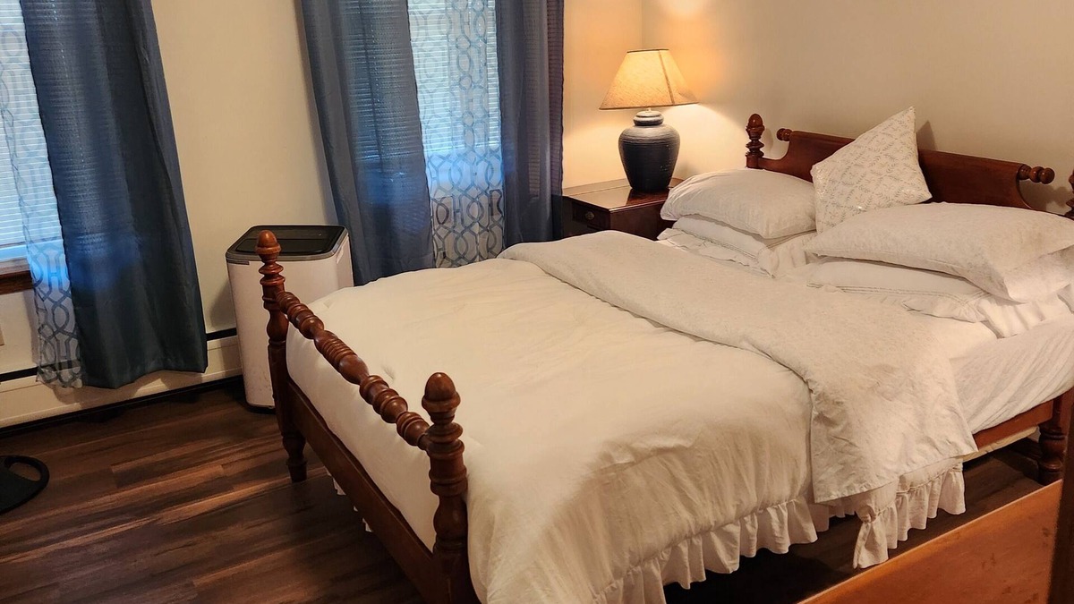 Pittsfield Apartment | Chic corporate apartment in wonderful Pittsfield with AC, WiFi