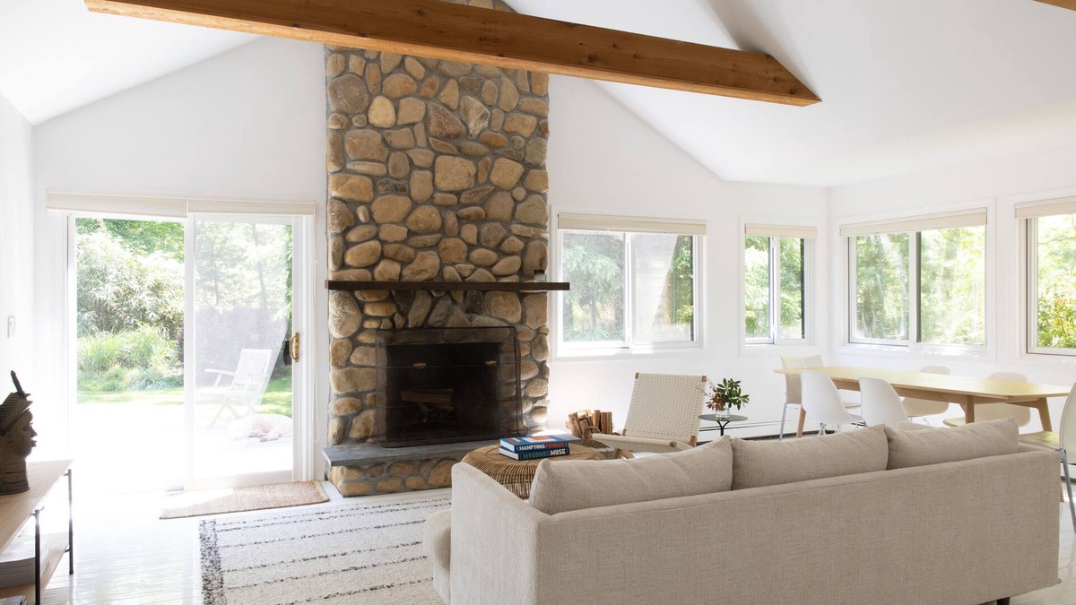 Northwest Harbor House | Chic cottage on lush, secluded acre 5 minute walk to the beach.