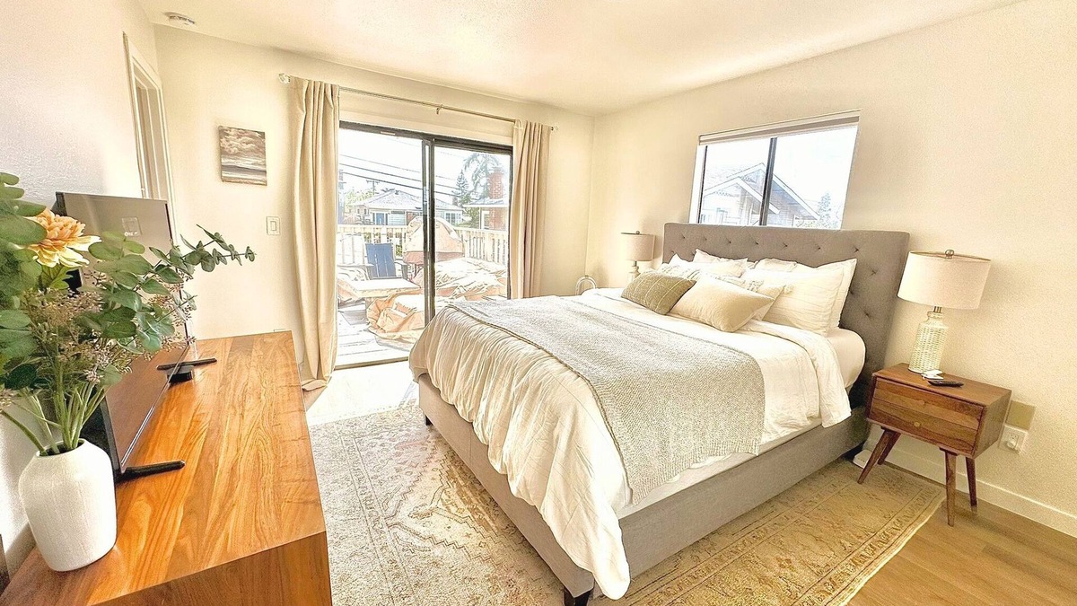 Oakmore Apartment | Chic & Cozy Oakland Getaway!