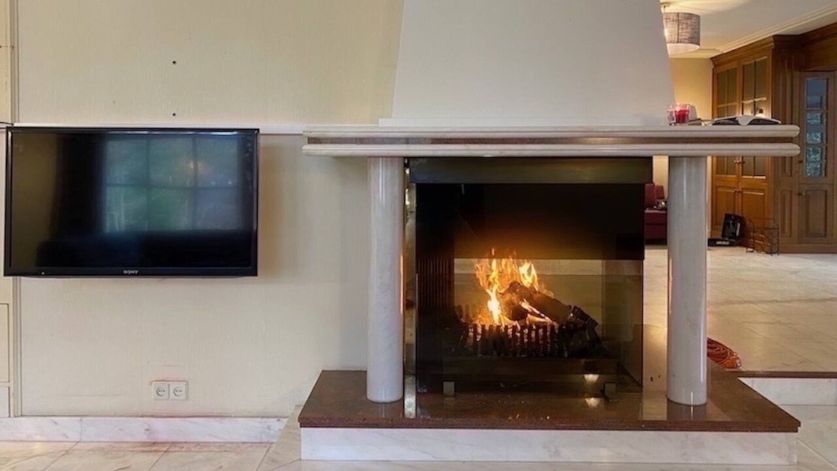 Lieshout Villa | Chic cozy villa in the woods with indoor pool and sauna