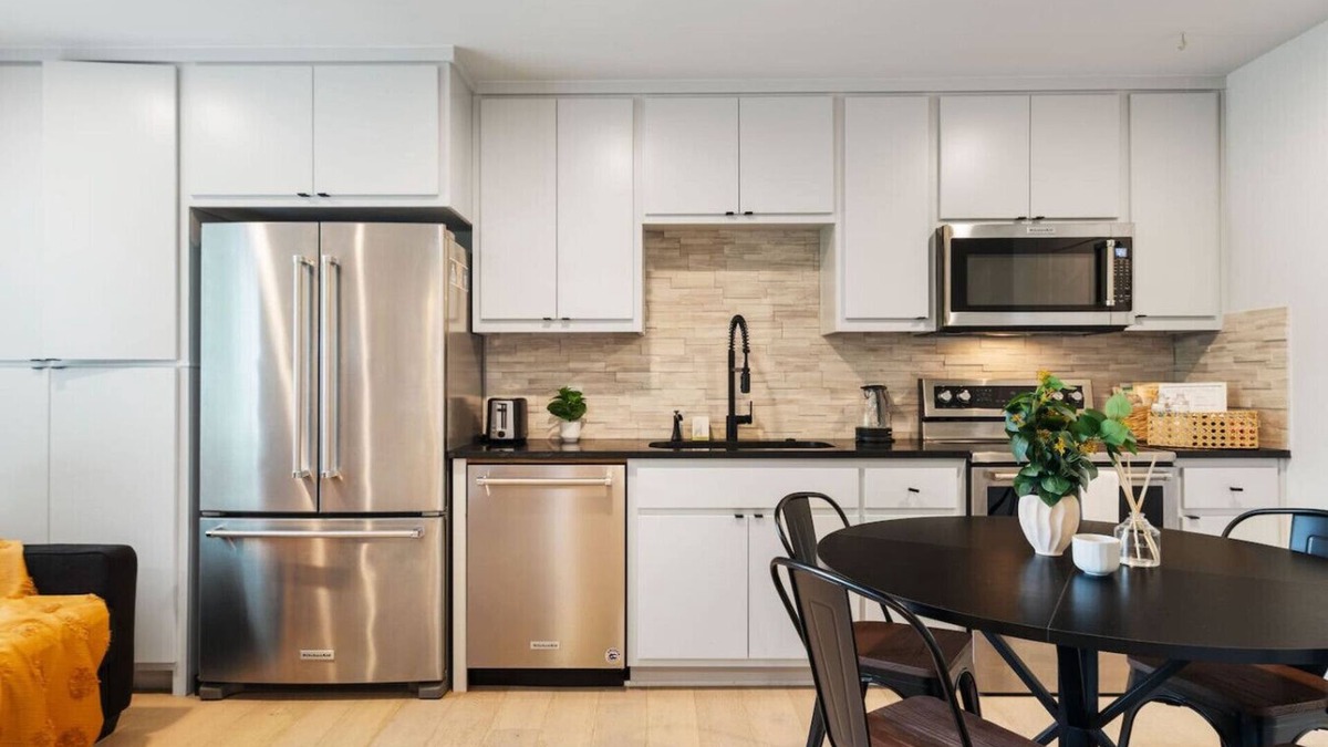 Swede Hill Apartment | Chic East Austin Apt | Near Downtown