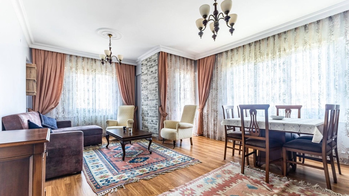 Maltepe Apartment | Chic Flat w Balcony 15 min to Caddebostan Coast