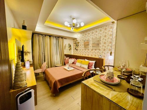 San Fernando Apartment | Chic Hideaway at Azure North Bali Tower