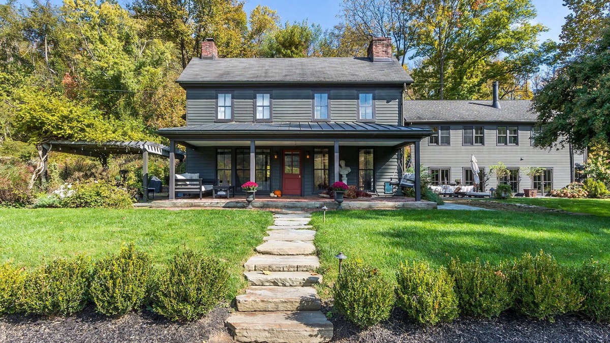 Point Pleasant House | Chic Historic Luxury on the Delaware River