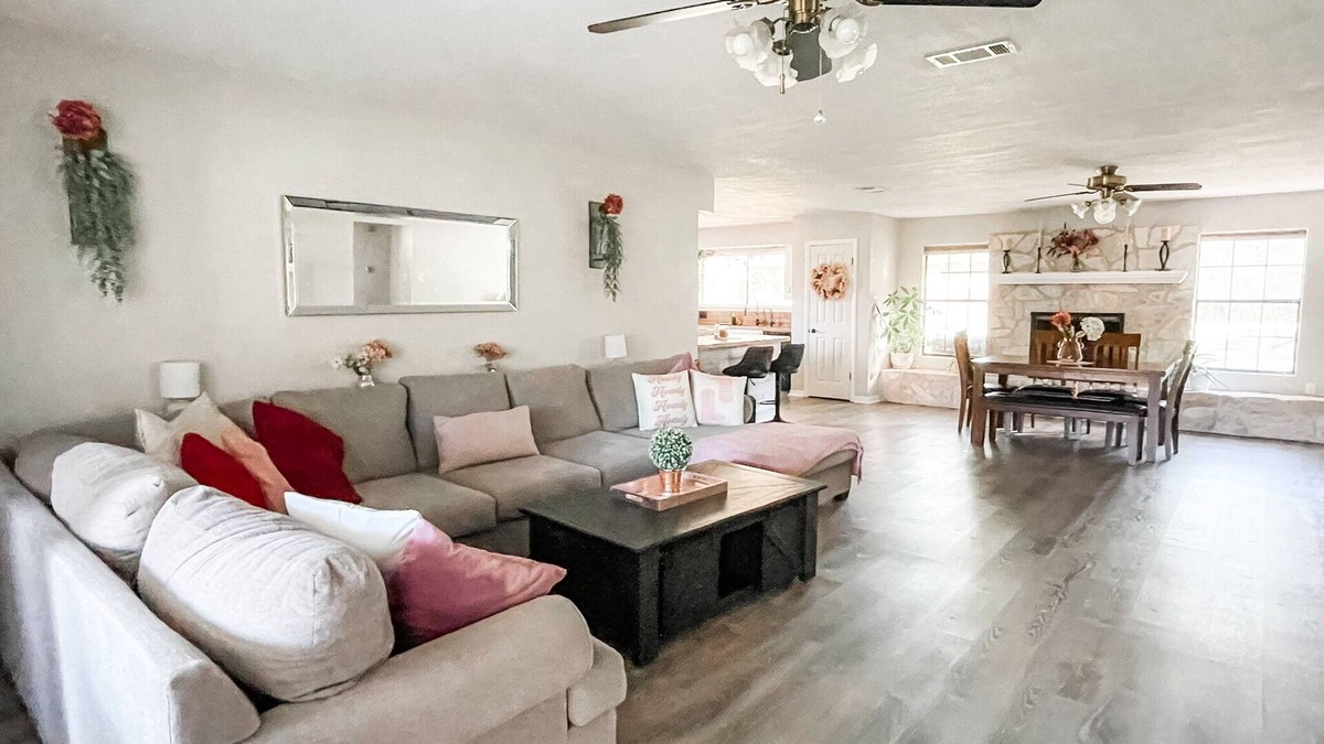 Manchaca House | Chic Large Austin Home For Families & Groups - sleeps 9+ Game Room and on 1 acre