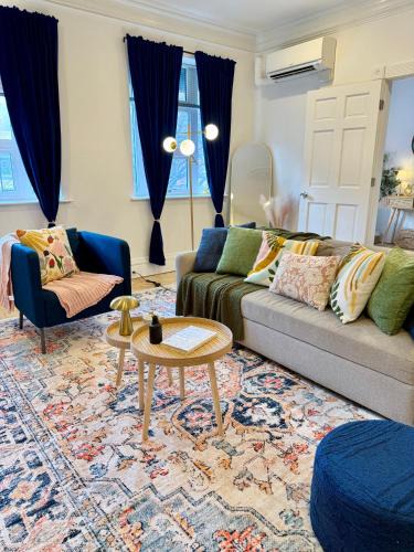 Back Bay Apartment | Chic Living on Newbury Street