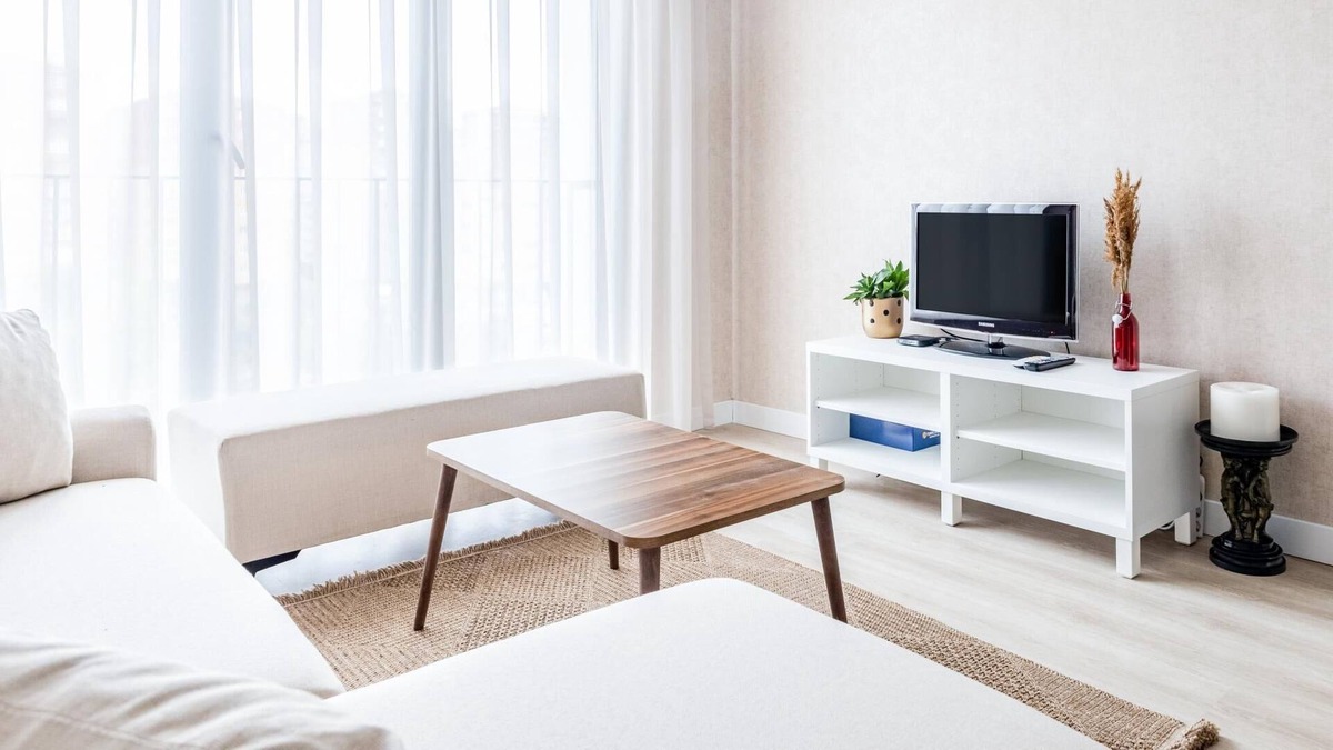 Umraniye Apartment | Chic, Modern and Ample Flat near Finance City