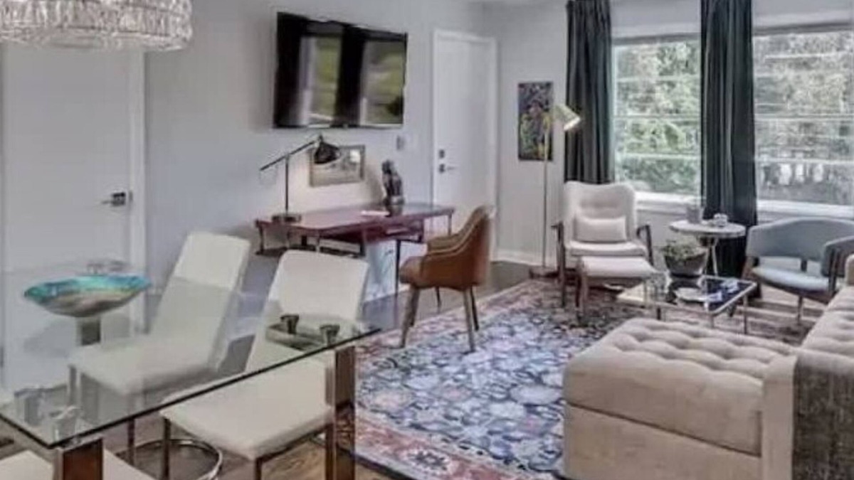 Cherry Condo | Chic Myers Park 1BR King Condo | Queens Rd