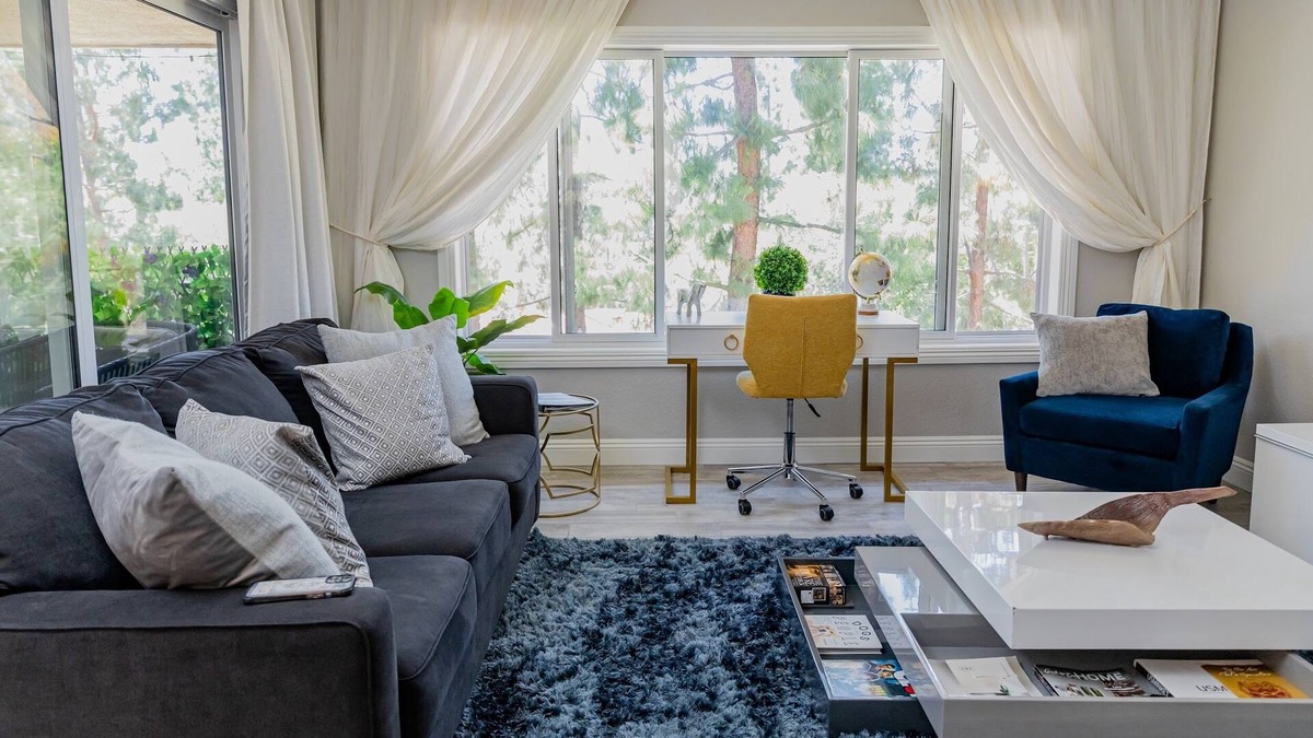 Laguna Hills House | Chic Nest parent’s favorite! Irvine, Laguna, Best location!