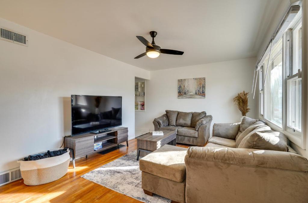 Aberdeen House | Chic Pueblo Vacation Rental Home Near Fairgrounds!