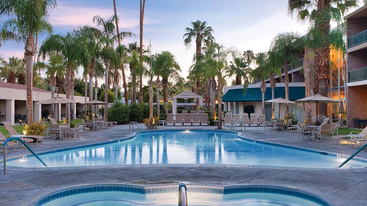 Old Las Palmas Resort | Chic resort with 1 bedroom and WiFi, fitness room in delightful Palm Springs