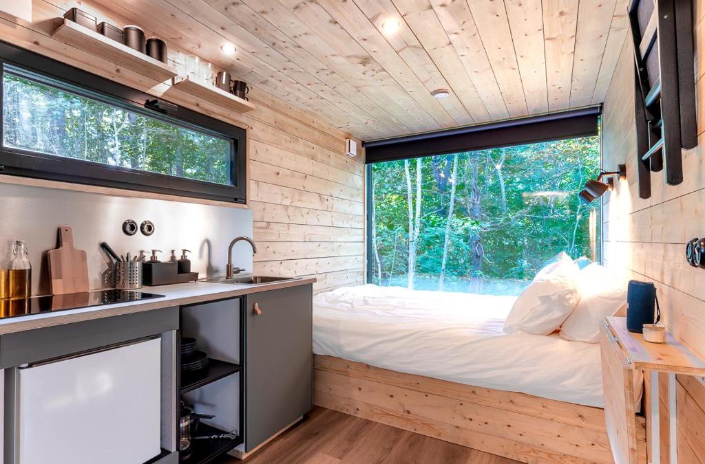 Kuusalu Parish House | Chic Sauna Cabin Near the Sea - VULIN Cabin Nº01