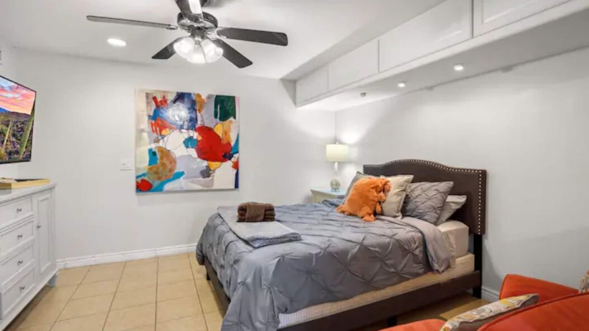 Thunderbird East Apartment | Chic Scottsdale Getaway with Fantastic Fun Pool