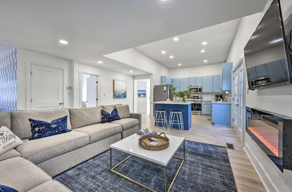 St. Marys House | Chic St Marys Home, 2 Blocks from Riverfront