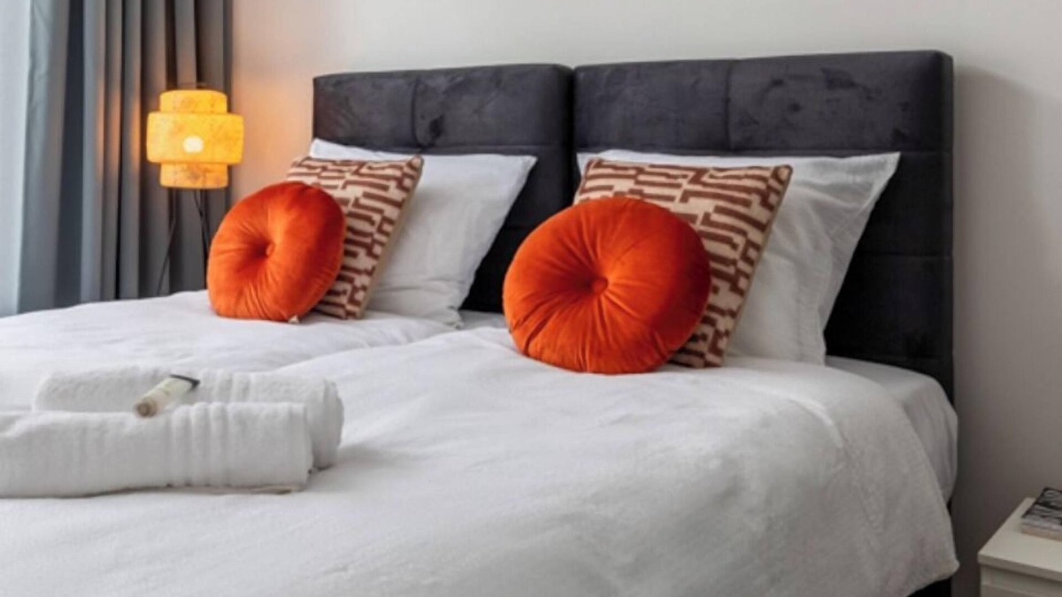 Goirle Apartment | Chic stay with parking, WiFi, and modern amenities near shops and scenic trails. Sleeps four guests.